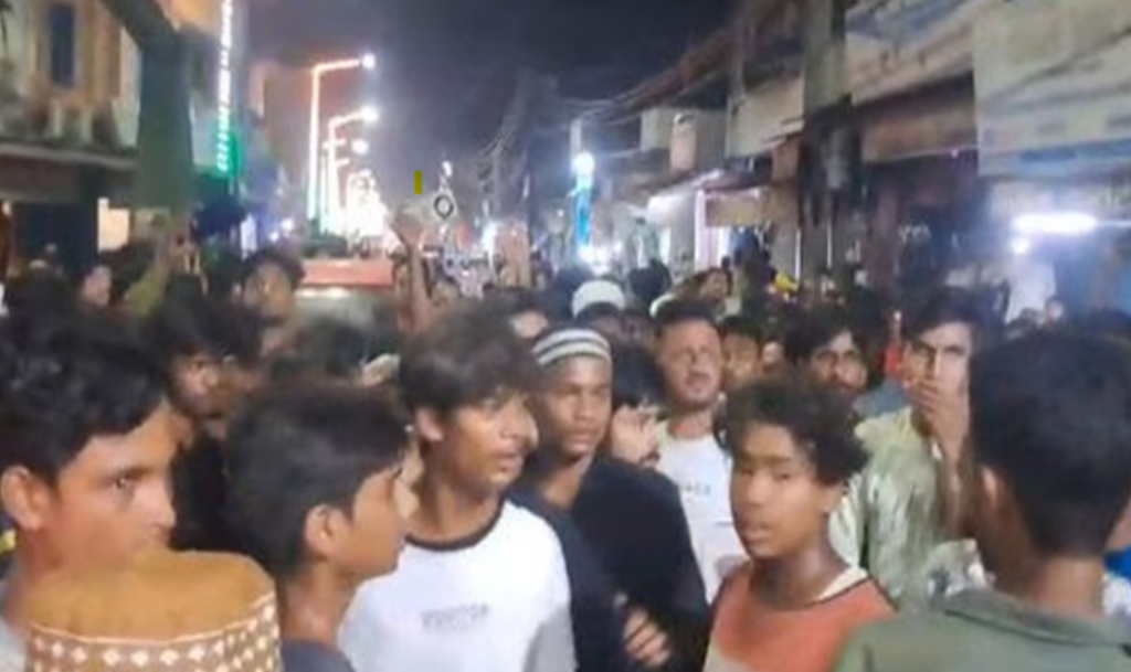 Bahraich News : उपद्रव में सुलगा रहा बहराइच?, जानिए क्या है पूरा घटनाक्रम
