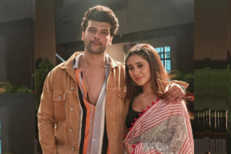 Kushal Tandon 13 साल छोटी शिवांगी को कर रहे डेट, पूरी तरह प्यार में डूबे