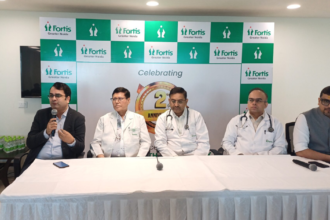 Noida News : Fortis Hospital ने स्वास्थ्य समस्याओं से बचने के लिए की जागरूकता वार्ता