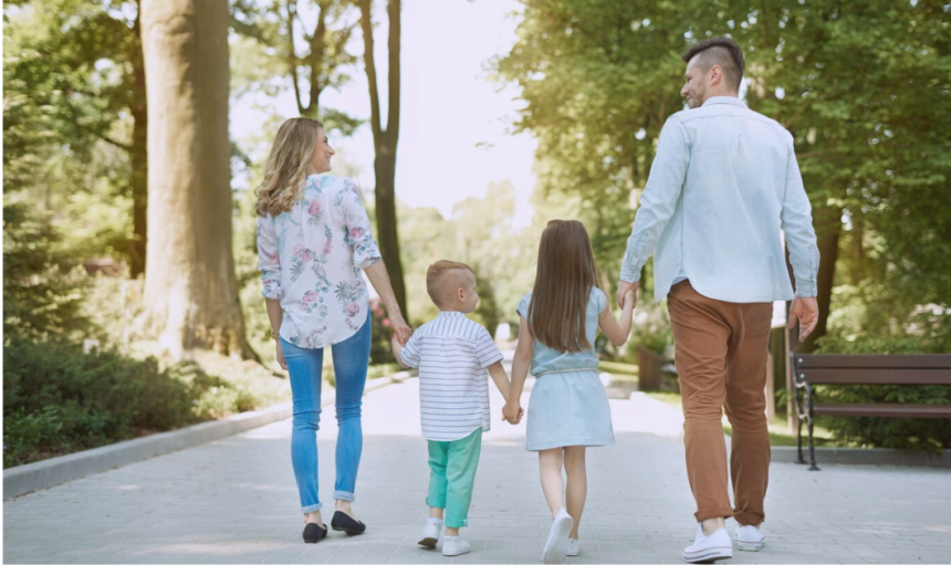 Fertility Rate : प्रजनन दर में गिरावट और घटती युवा आबादी दुनिया के लिए चिंता का विषय है?