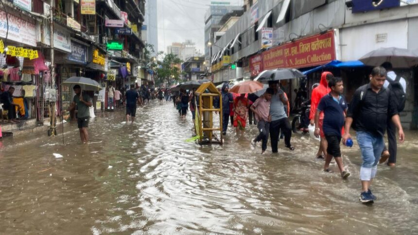 Kerala Monsoon Update: केरल में समय से पहले मानसून ने मचाई तबाही , बाढ़ से सब तहस-नहस