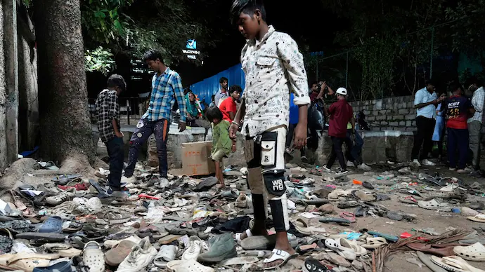 Chinnaswamy Stampede: कर्नाटक हाईकोर्ट ने सरकार और बीसीसीआई को लगाई फटकार, कहा जिम्मेदारी कौन लेगा