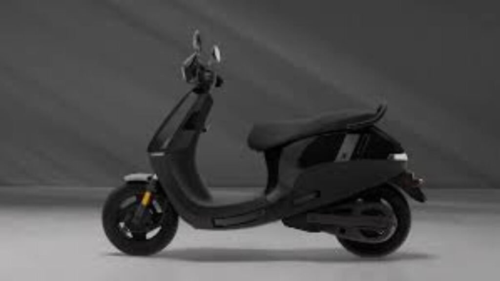 ₹1 लाख से कम के EVs: सस्ते इलेक्ट्रिक वाहन जो बदल रहे हैं भारत का भविष्य 2 (Ola S1 X