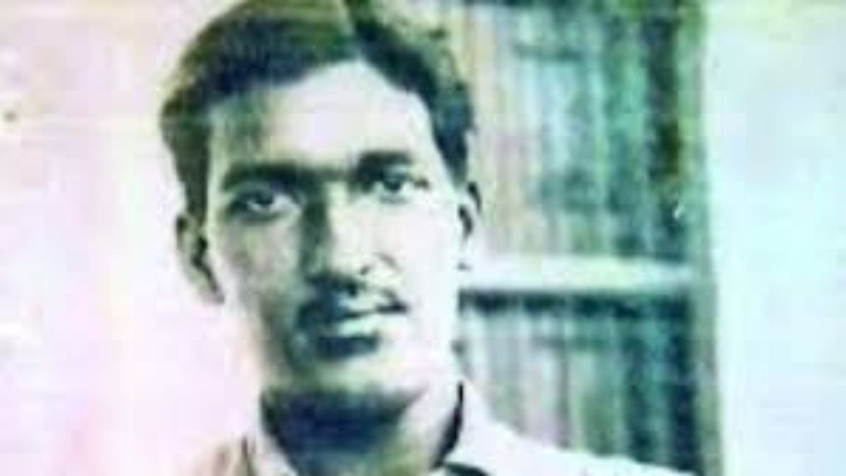 ashfaqulla-khan-krantikari-jeevan-katha