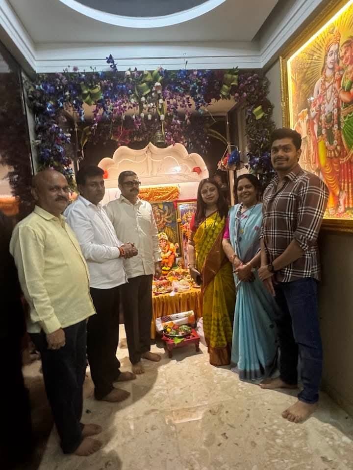 family of shiv sena