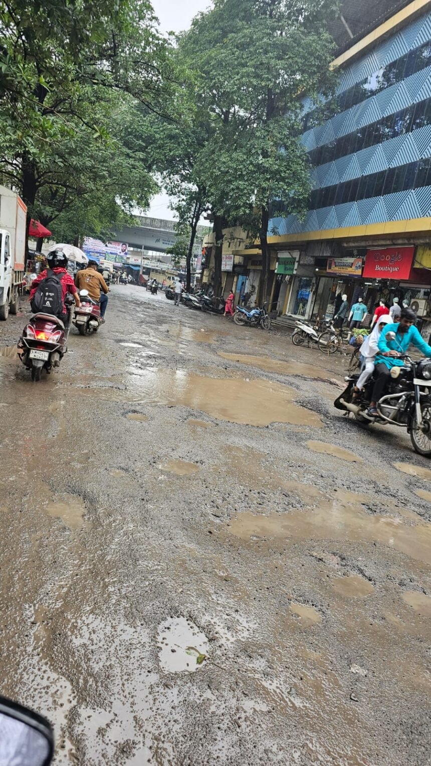 Bhiwandi Broken Roads