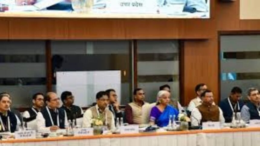 GST काउंसिल का बड़ा फैसला: अब सिर्फ दो स्लैब, आवश्यक वस्तुएँ हुईं सस्ती और लक्ज़री सामान महँगे 1 gst council meeting