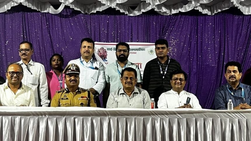 गणेश मूर्तियों का शांतिपूर्ण विसर्जन