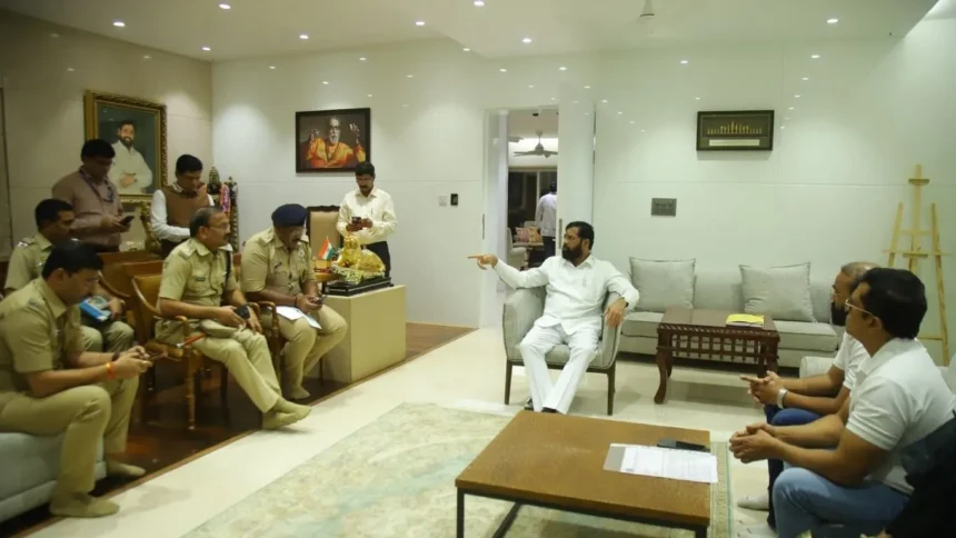 घोड़बंदर रोड ट्रैफिक जाम पर उपमुख्यमंत्री का बड़ा कदम, रात 12 बजे के बाद ही चलेंगे भारी वाहन 4 घोड़बंदर रोड ट्रैफिक