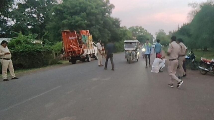 आरोन में सड़क सुरक्षा एवं अपराध नियंत्रण हेतु विशेष वाहन जांच अभियान तेज 1 सड़क सुरक्षा