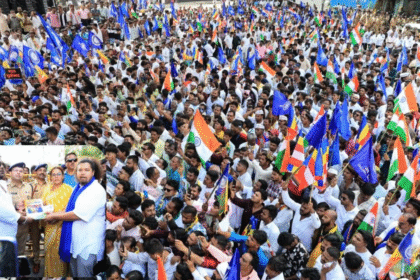 आरएसएस ने संविधान और तिरंगा स्वीकारने से किया इनकार