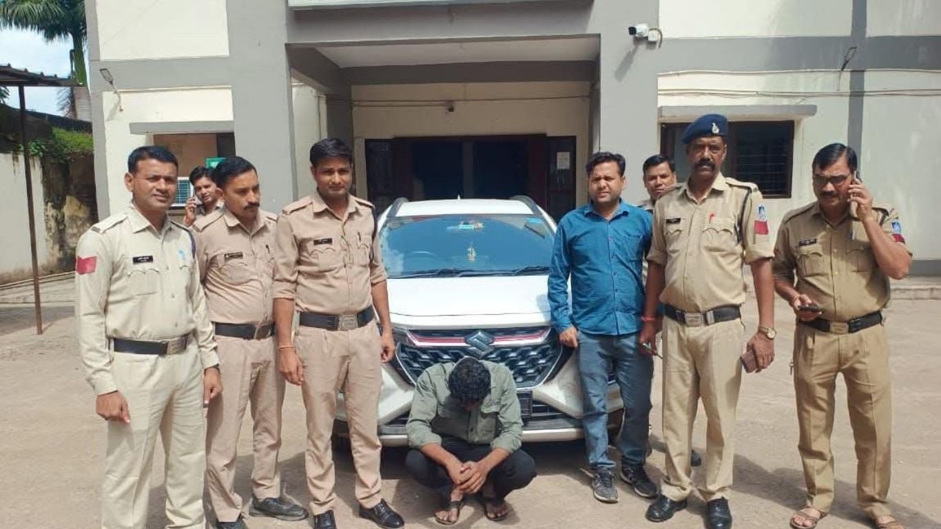 थाना सिरोंज पुलिस ने की बड़ी कार्रवाई: लाखों की अवैध शराब किया गया जप्त,आरोपी को किया गिरफ्तार 1 आरोपी को किया गिरफ्तार