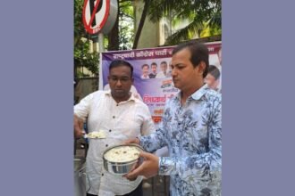 मुंबई के टाटा अस्पताल में कैंसर पीड़ितों को अन्नदान, राकांपा कार्याध्यक्ष सिद्धार्थ कांबले की पहल 16 कैंसर पीड़ितों को अन्नदान