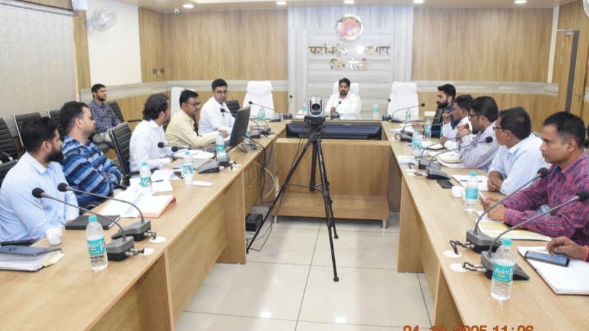 छात्रवृत्ति के लंबित प्रकरणों का शत-प्रतिशत निराकरण करें कलेक्टर