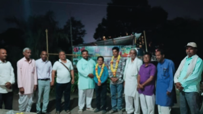 महेंद्र सौराष्ट्रीय को अखिल भारतीय राष्ट्रीय बलाई महासभा का जिला मीडिया प्रभारी बनाया गया 2 भारतीय राष्ट्रीय बलाई महासभा का जिला मीडिया प्रभारी बनाया गया