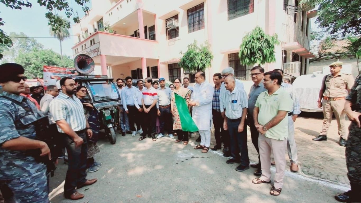 शहर विधायक ने संचारी रोग नियंत्रण एवं दस्तक अभियान की रैली को दिखाई हरी झंडी 1 शहर विधायक