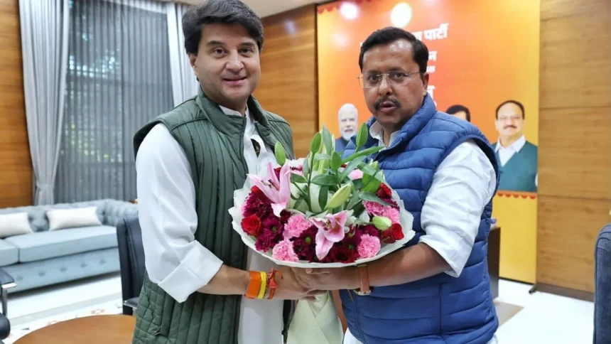 nitin naveen and sindhia